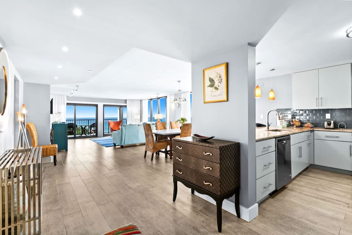 Emerald Towers 0406 2