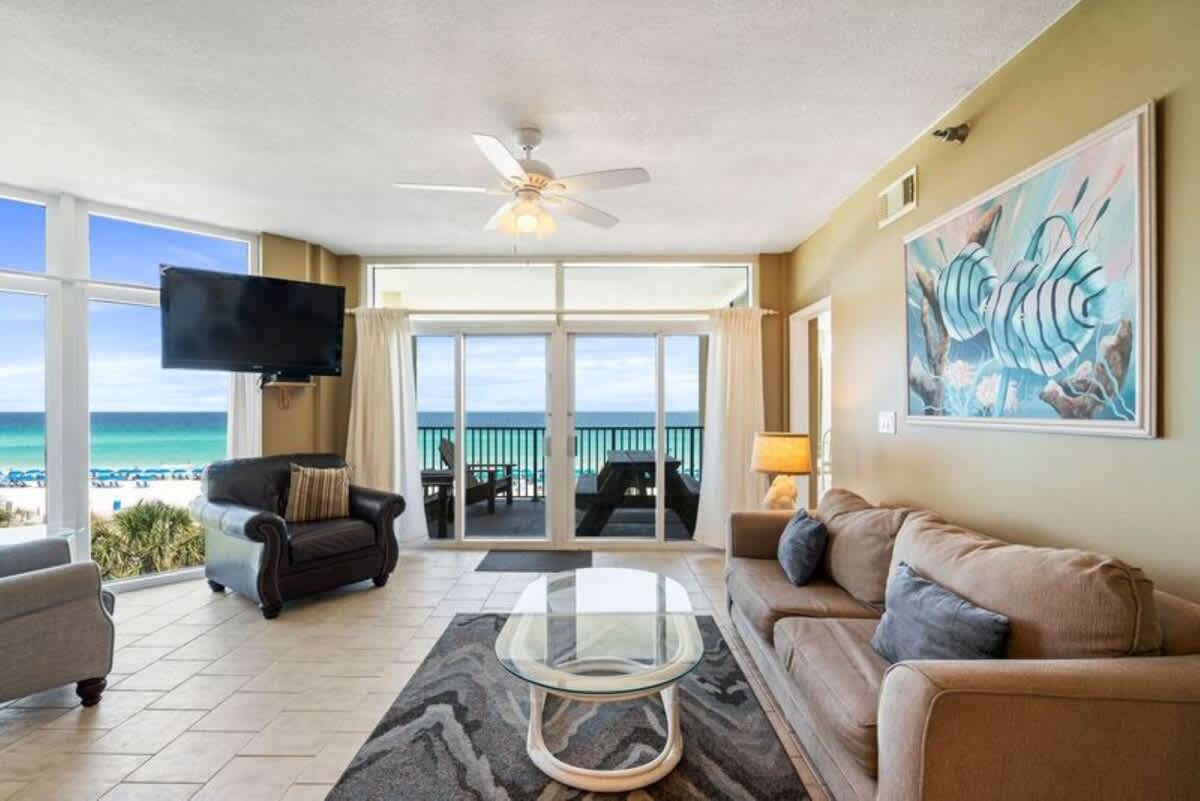 Jade East Towers 0320 | Photo 5