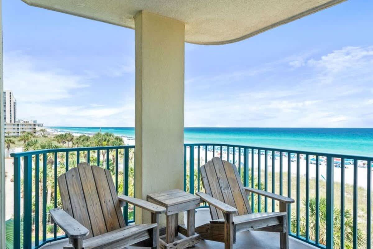 Jade East Towers 0320 | Photo 57