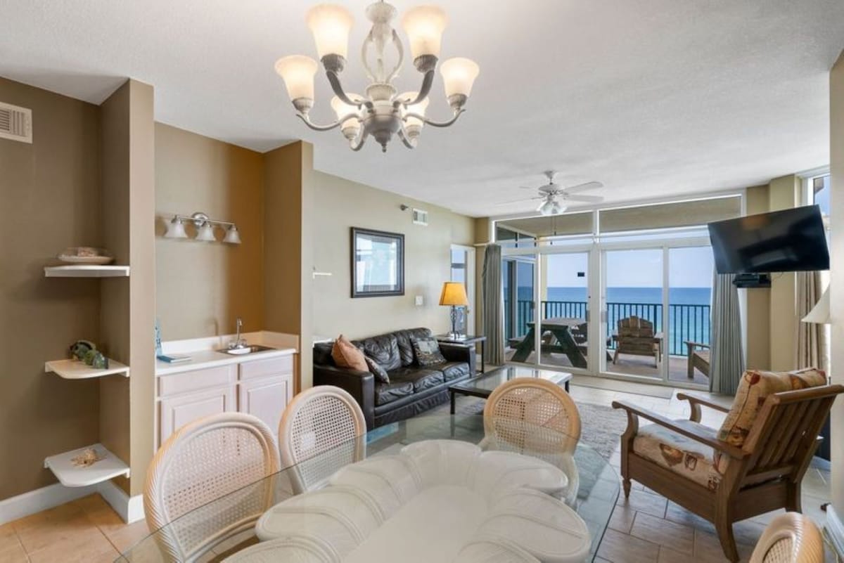 Jade East Towers 0740 | Photo 2