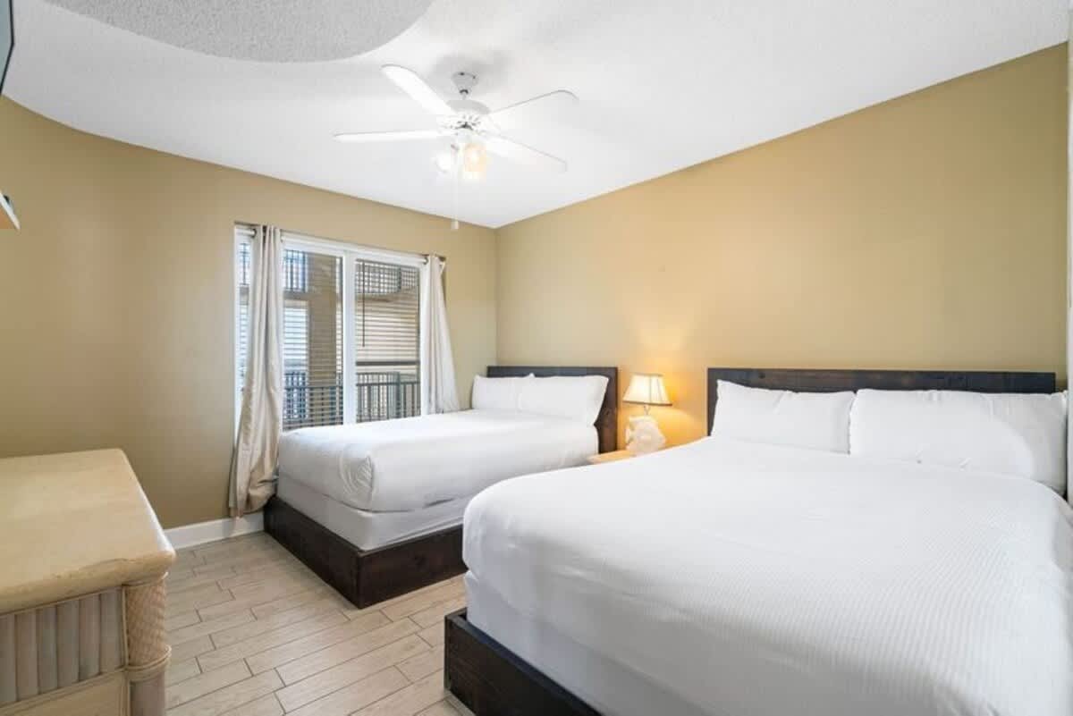 Jade East Towers 0740 | Photo 15