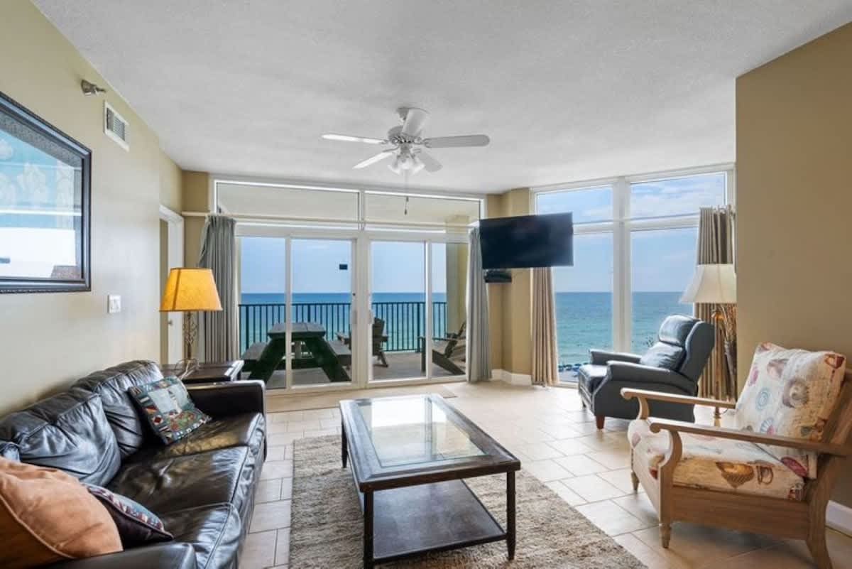 Jade East Towers 0740