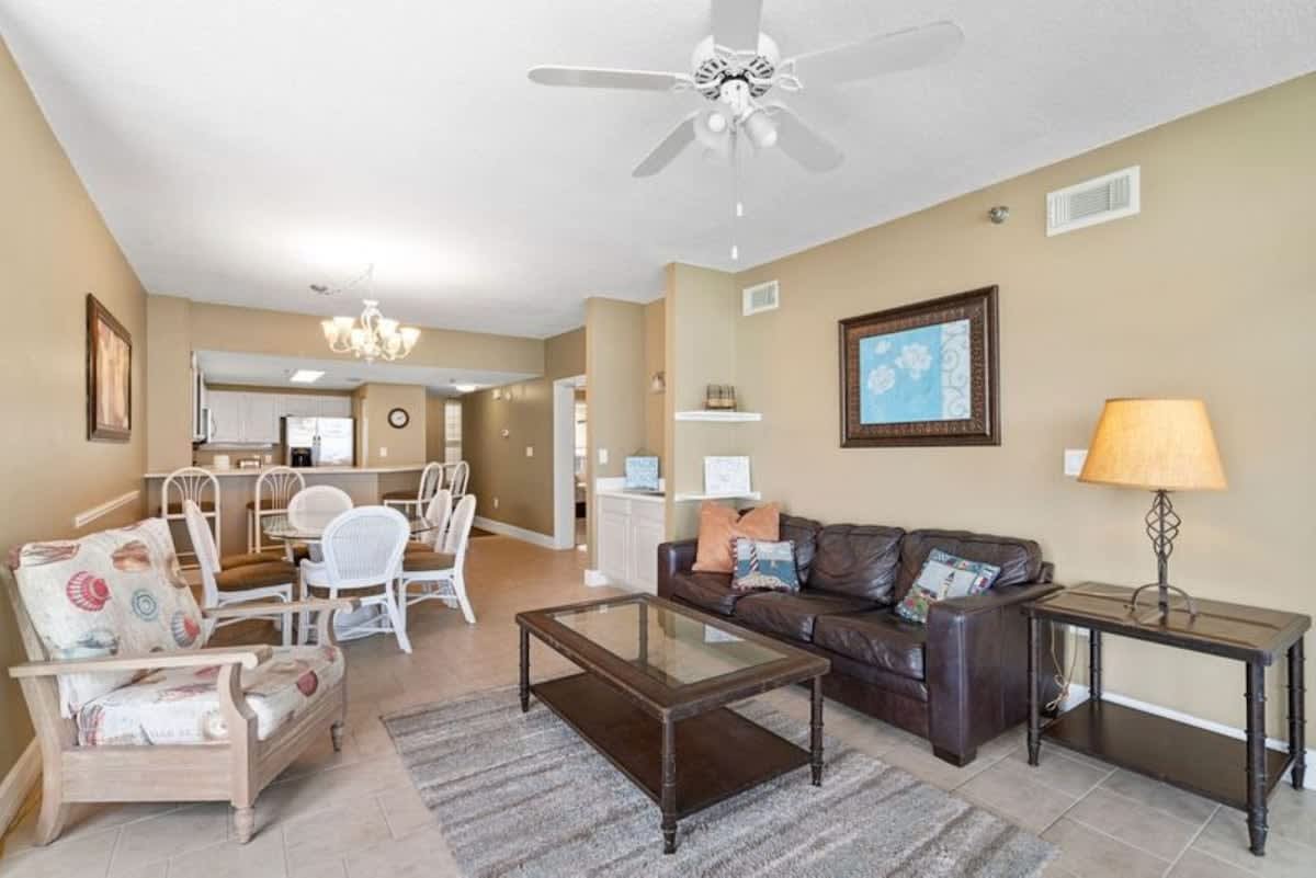 Jade East Towers 0740 | Photo 3