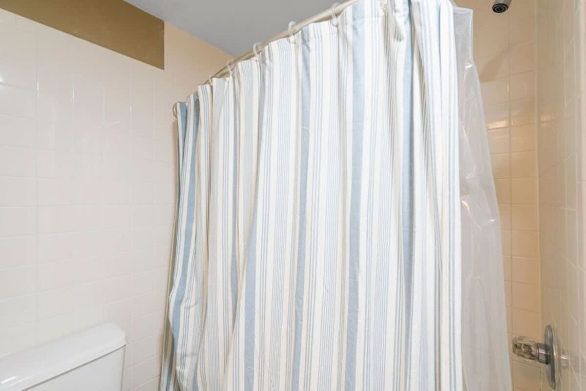 Jade East Towers 0740 | Photo 24