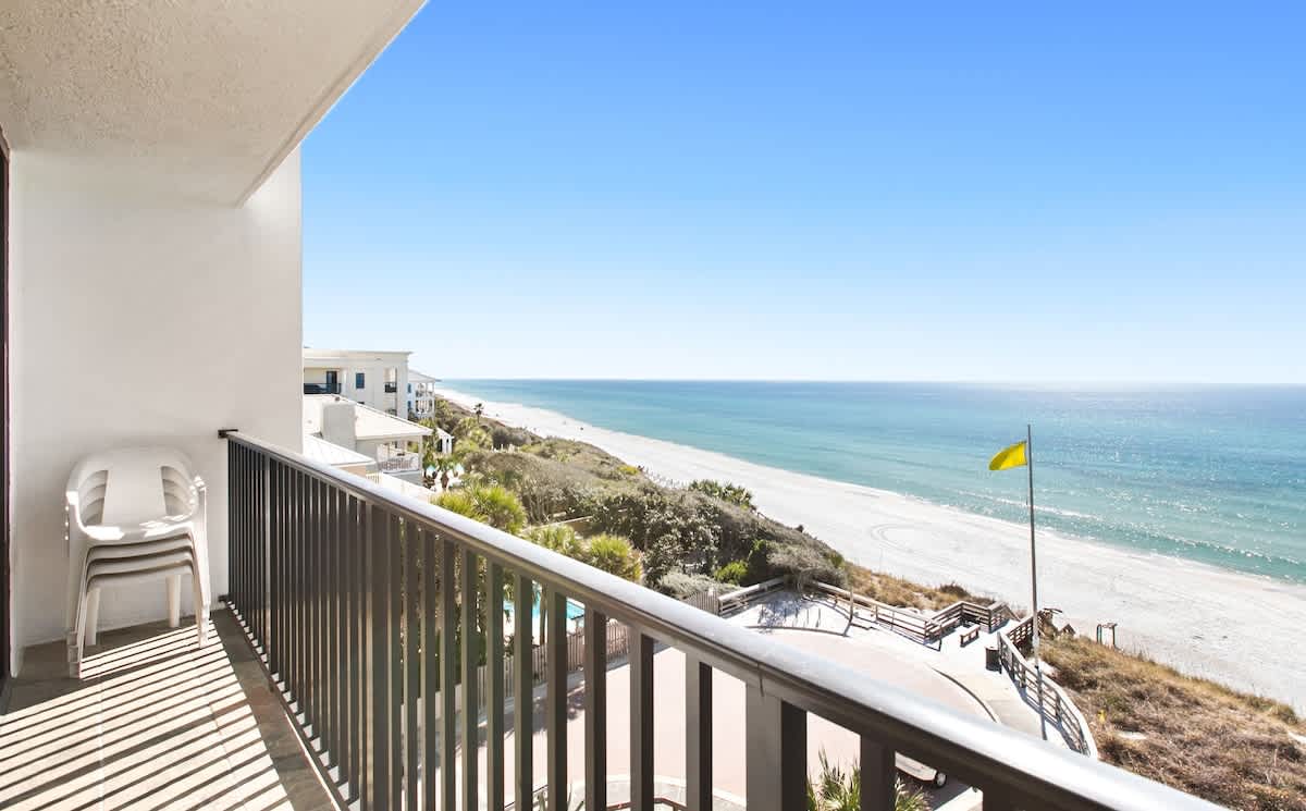 One Seagrove Place 0502 | Photo 23