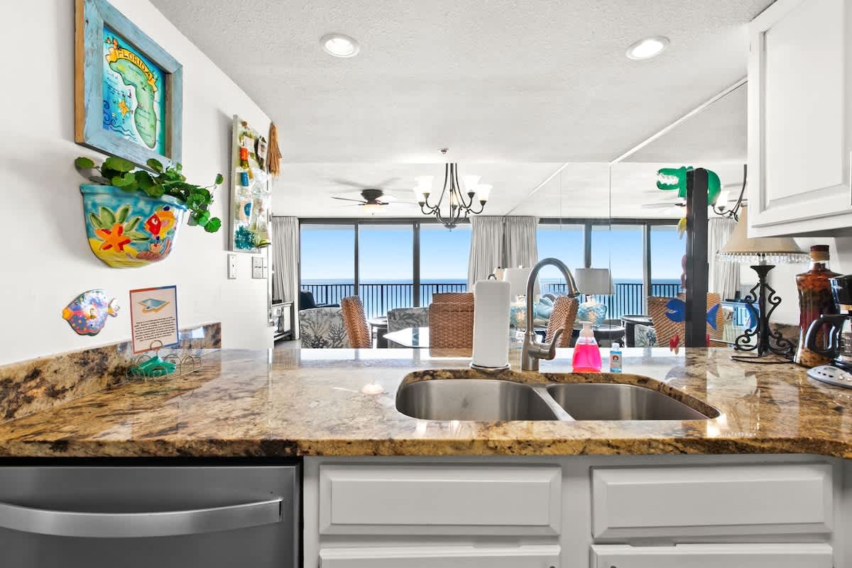 One Seagrove Place 0502 | Photo 12