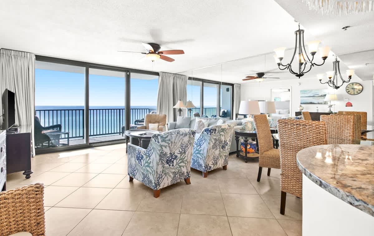 One Seagrove Place 0502 | Photo 2