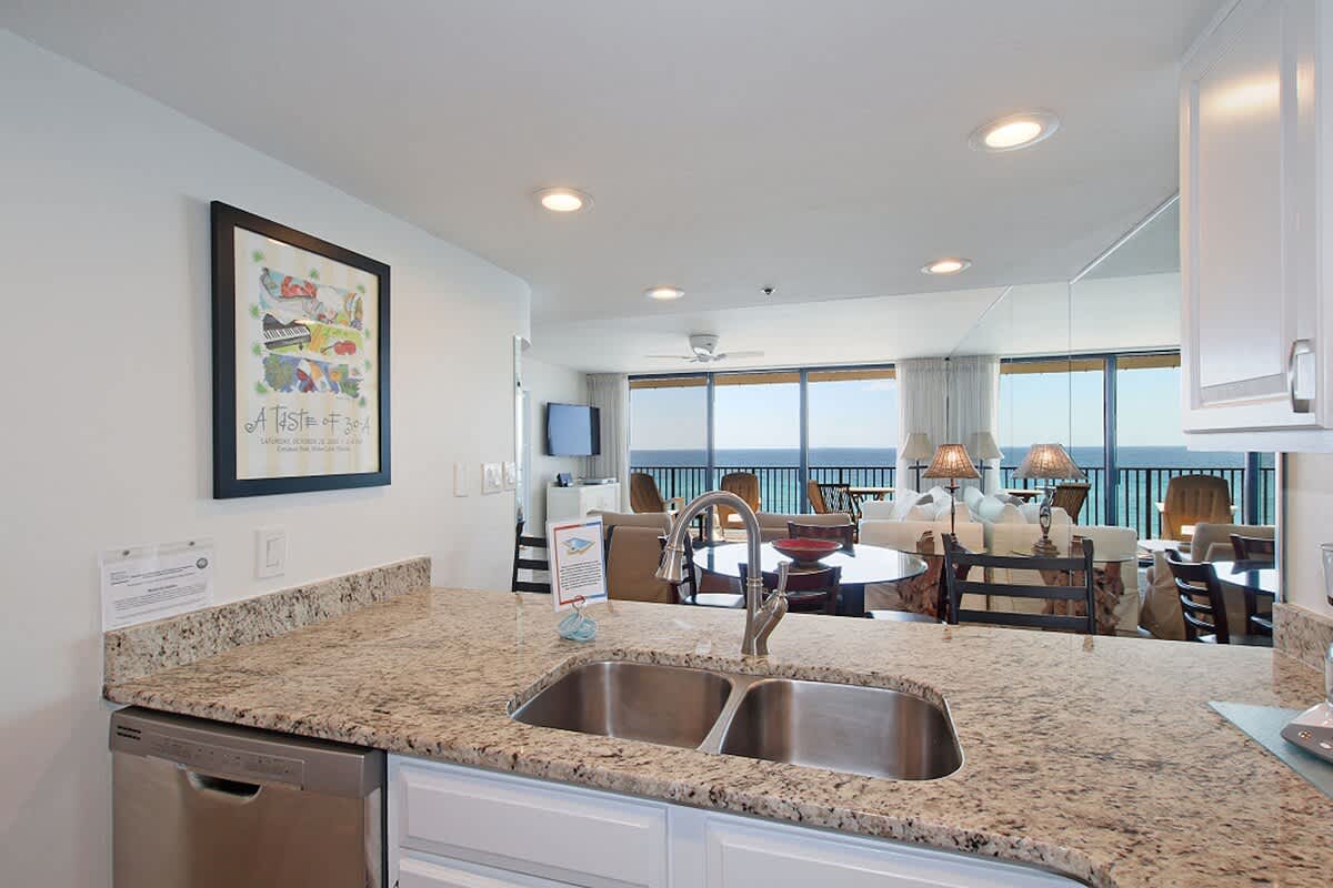 One Seagrove Place 0601 13