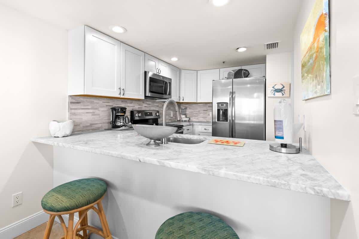 One Seagrove Place 0604 10