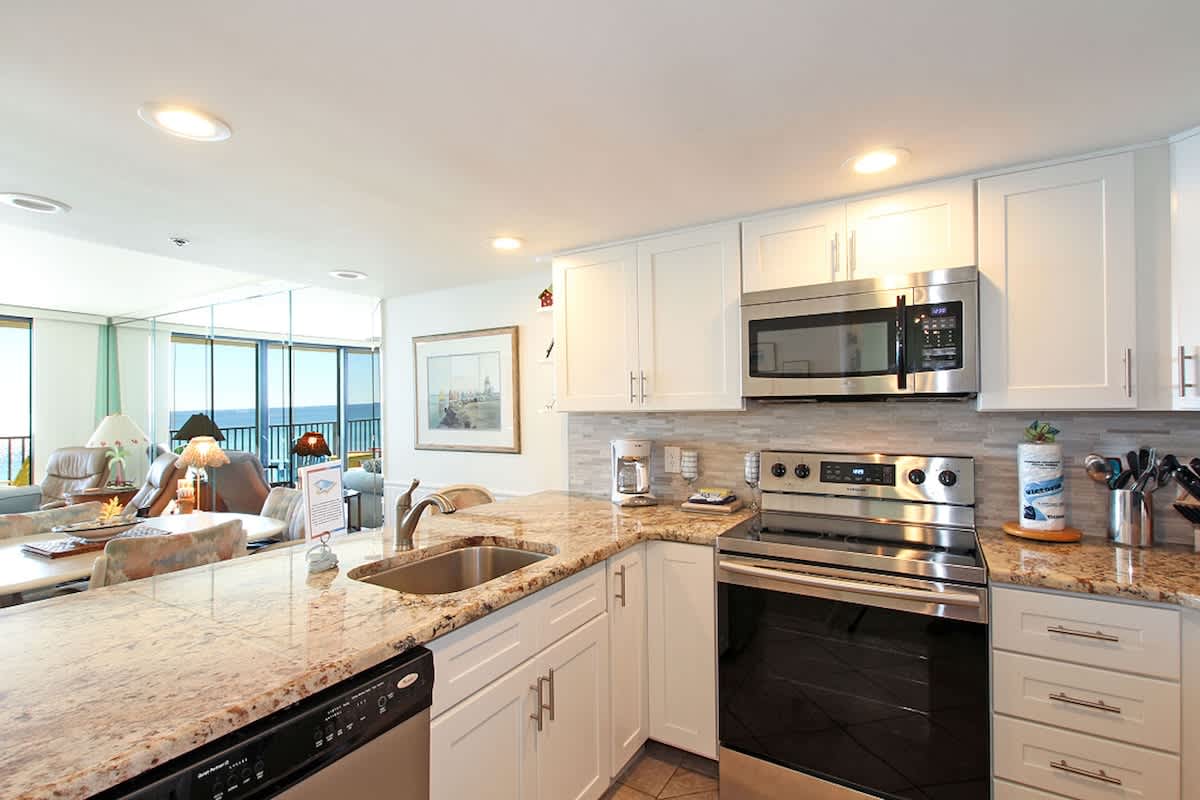 One Seagrove Place 0605 | Photo 14