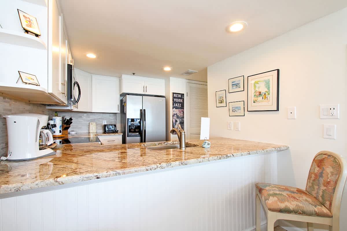 One Seagrove Place 0605 | Photo 12