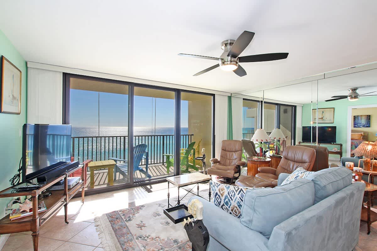 One Seagrove Place 0605 | Photo 3