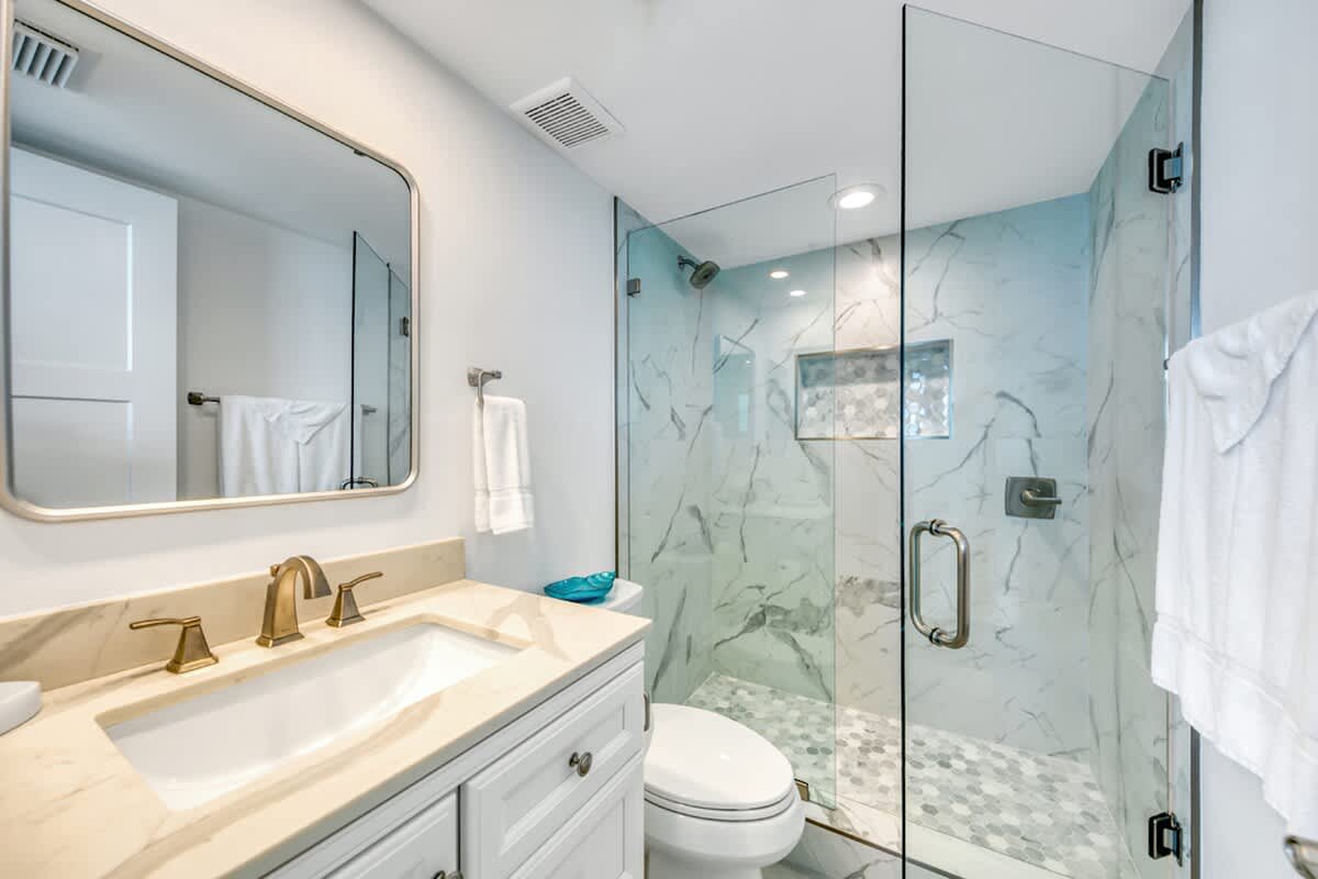 One Seagrove Place 0608 | Photo 16