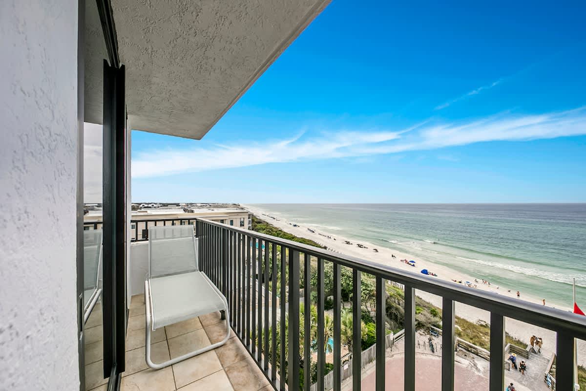 One Seagrove Place 0701 | Photo 25