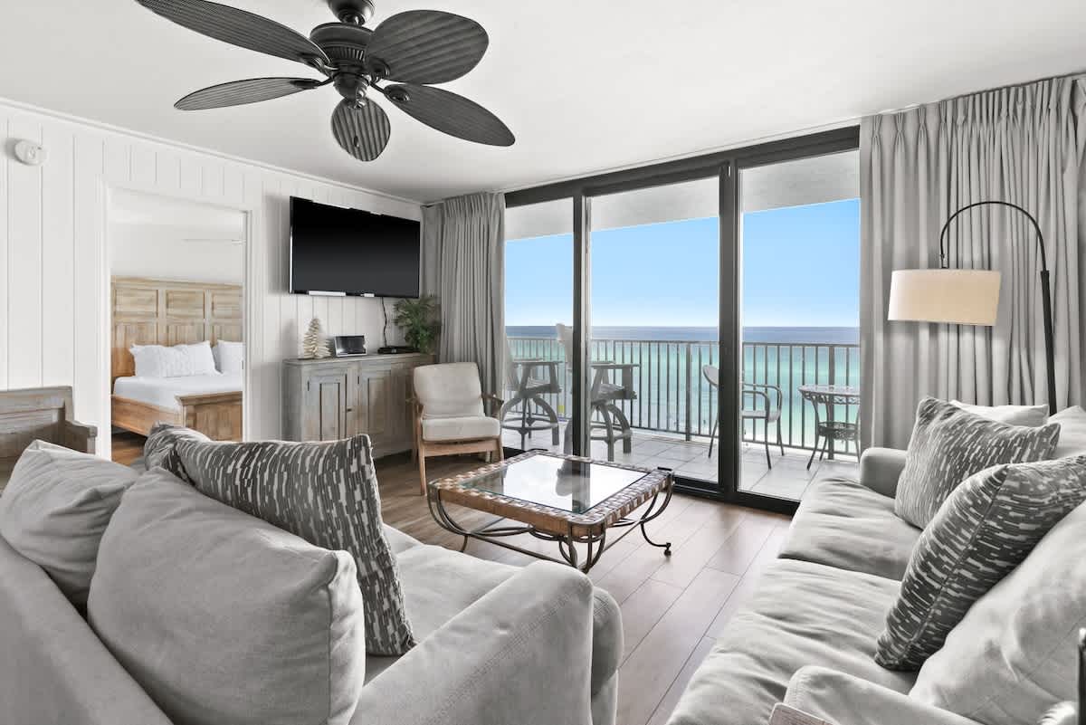 One Seagrove Place 0704 4