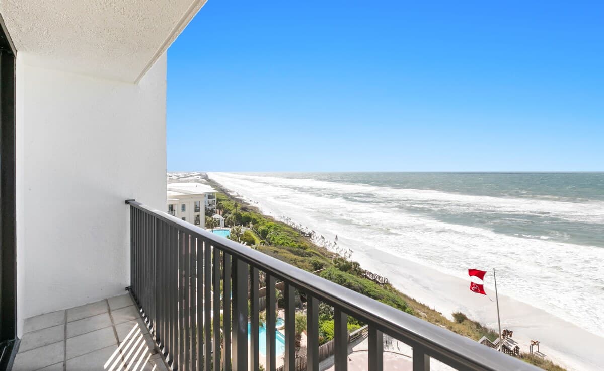 One Seagrove Place 0802 | Photo 25