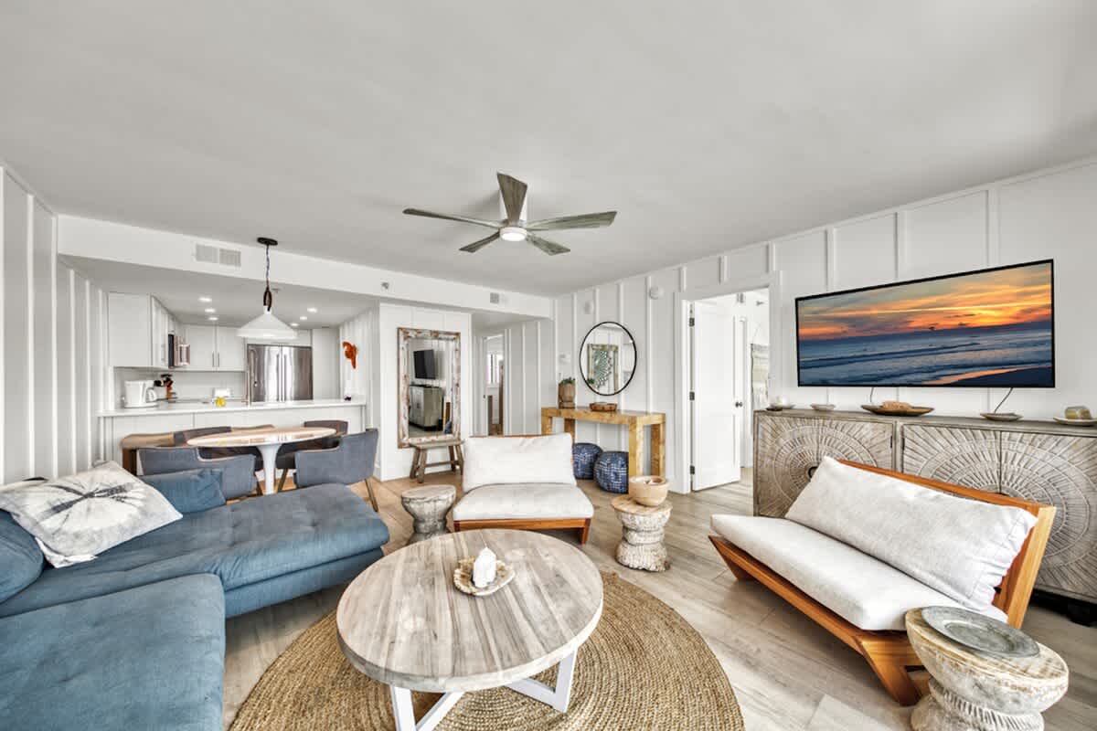 One Seagrove Place 0804 | Photo 8