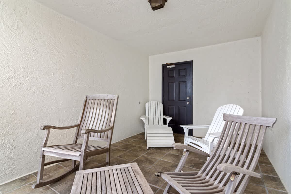 One Seagrove Place 0805 33