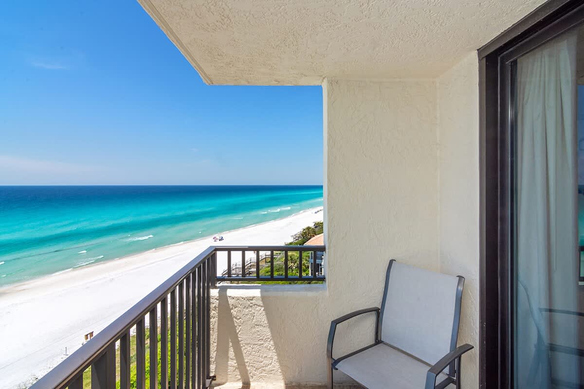 One Seagrove Place 0806 | Photo 36