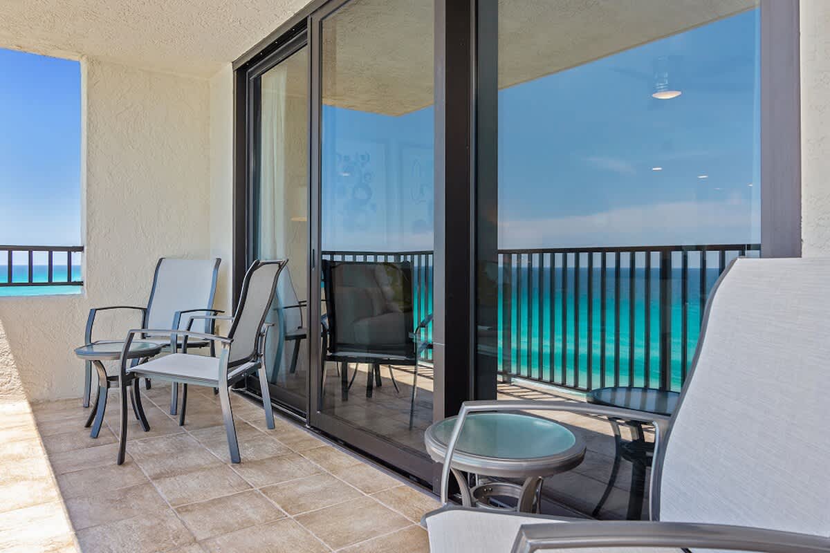 One Seagrove Place 0806 | Photo 35