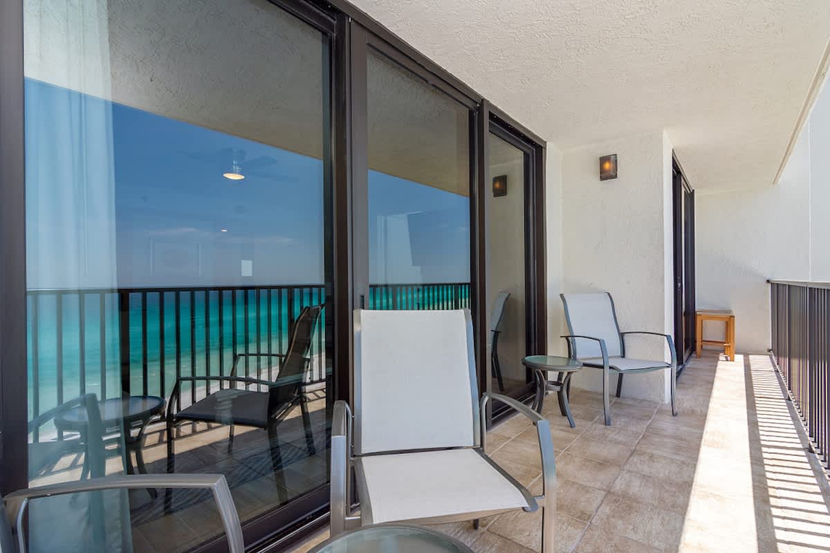 One Seagrove Place 0806 | Photo 33