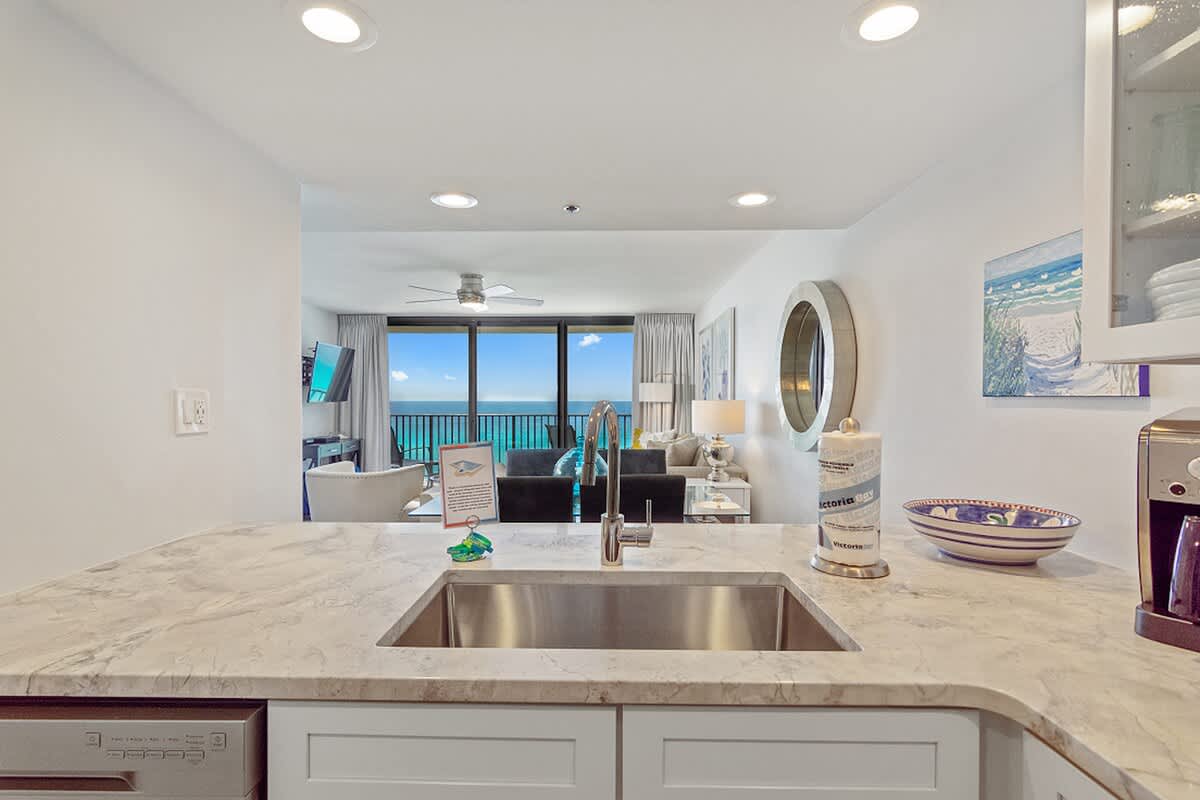 One Seagrove Place 0806 | Photo 21