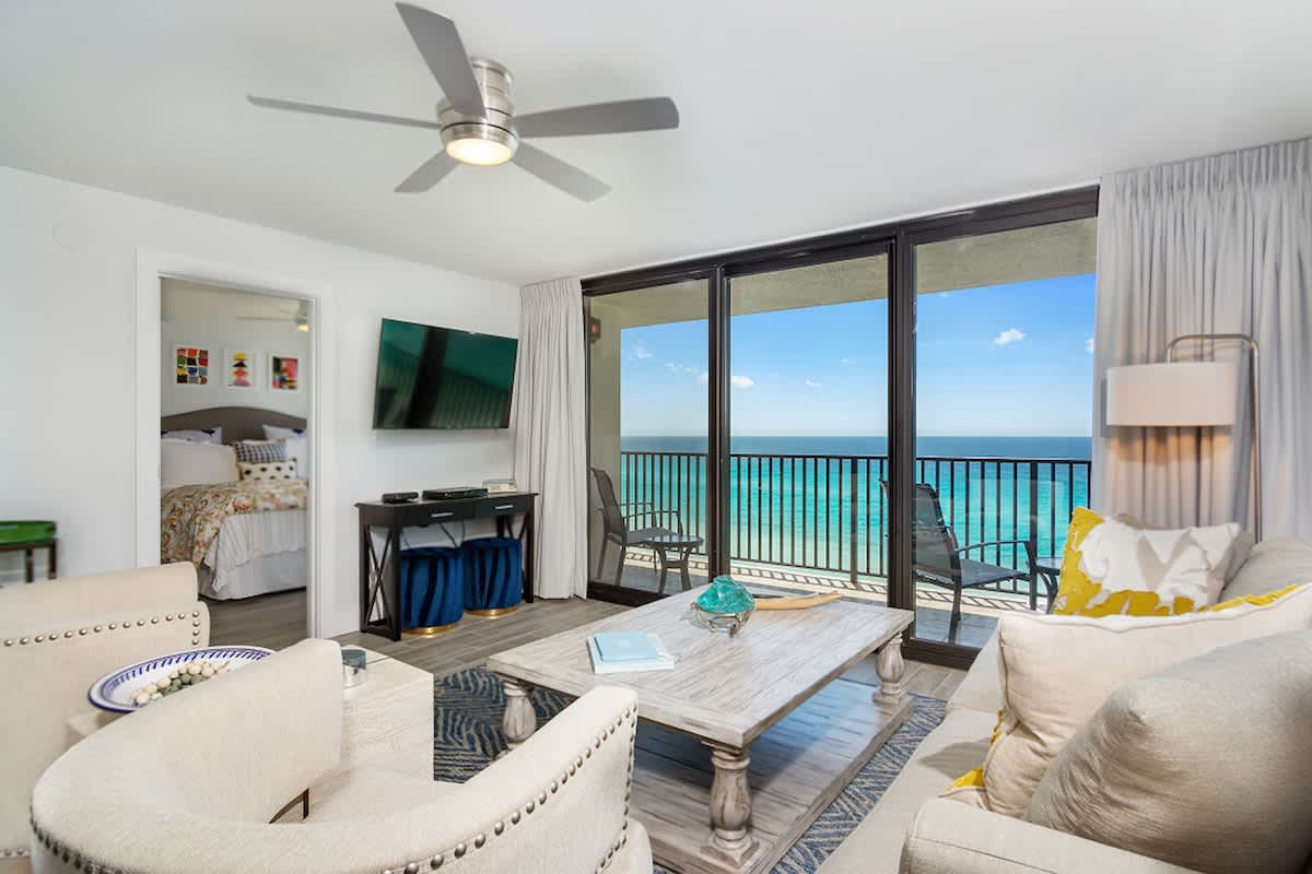 One Seagrove Place 0806 | Photo 6