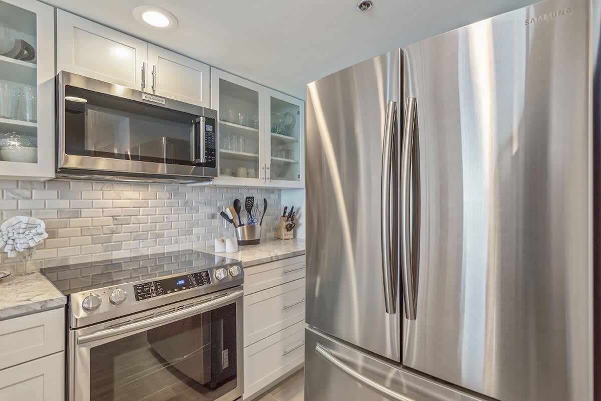 One Seagrove Place 0806 | Photo 20