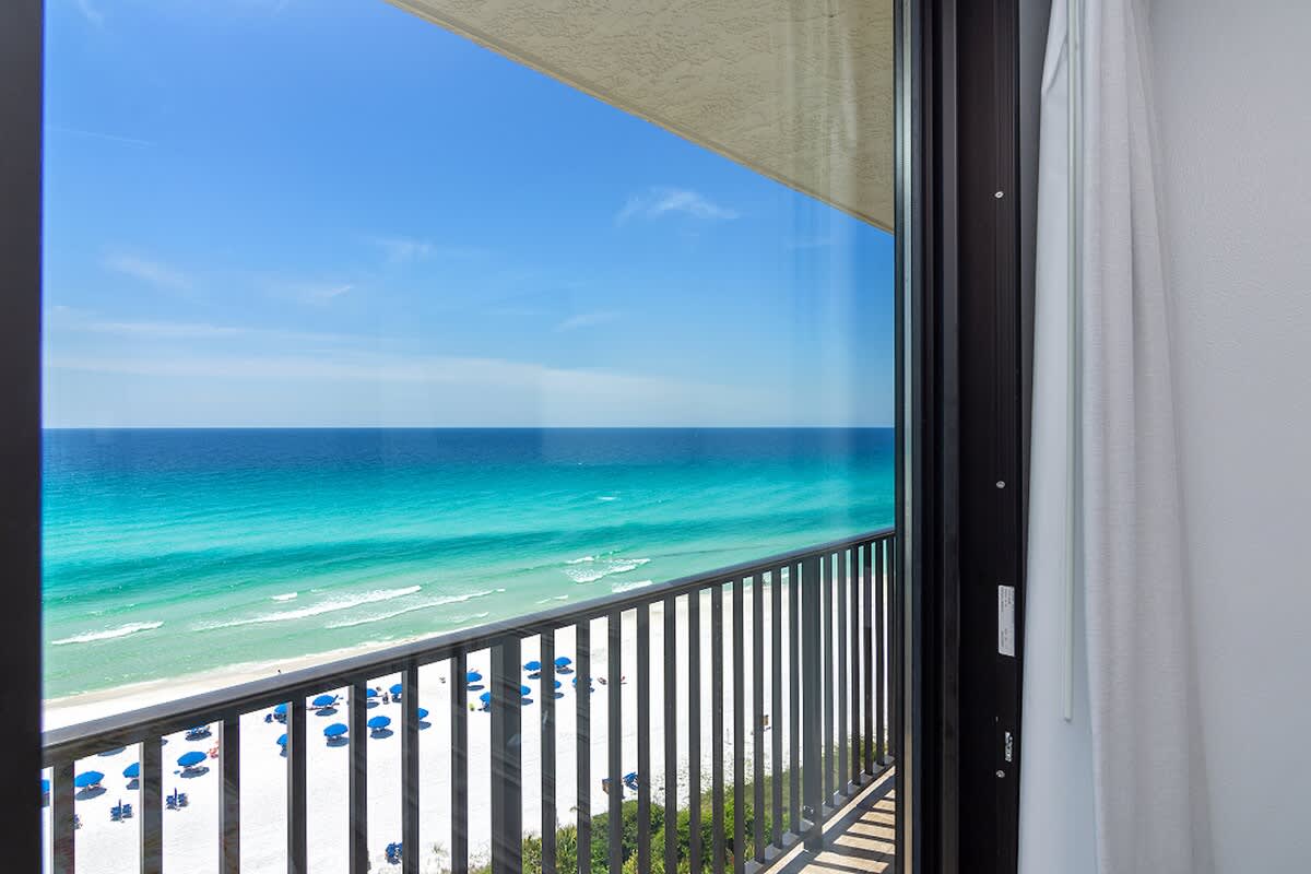 One Seagrove Place 0806 | Photo 38