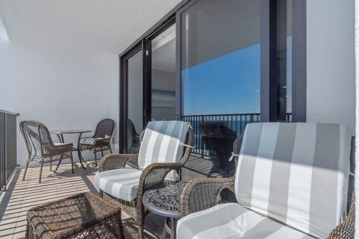 One Seagrove Place 0807 | Photo 37