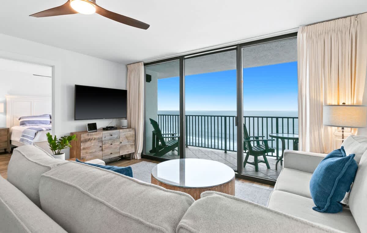 One Seagrove Place 0906 | Photo 4