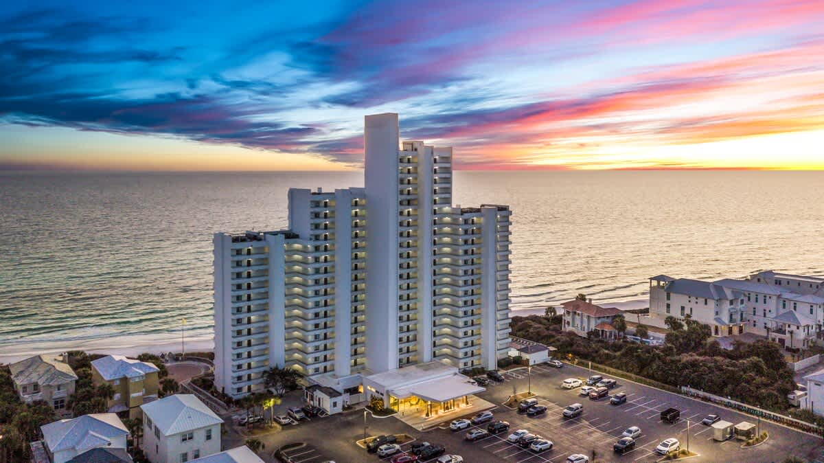 One Seagrove Place 1001 61