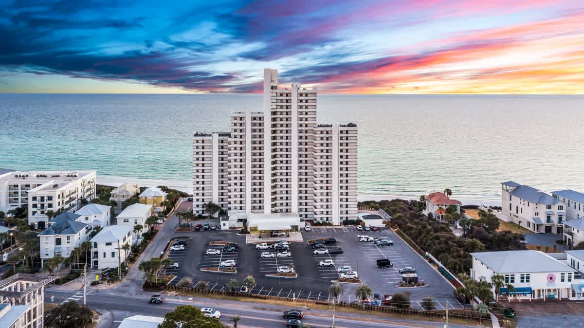 One Seagrove Place 1001 58