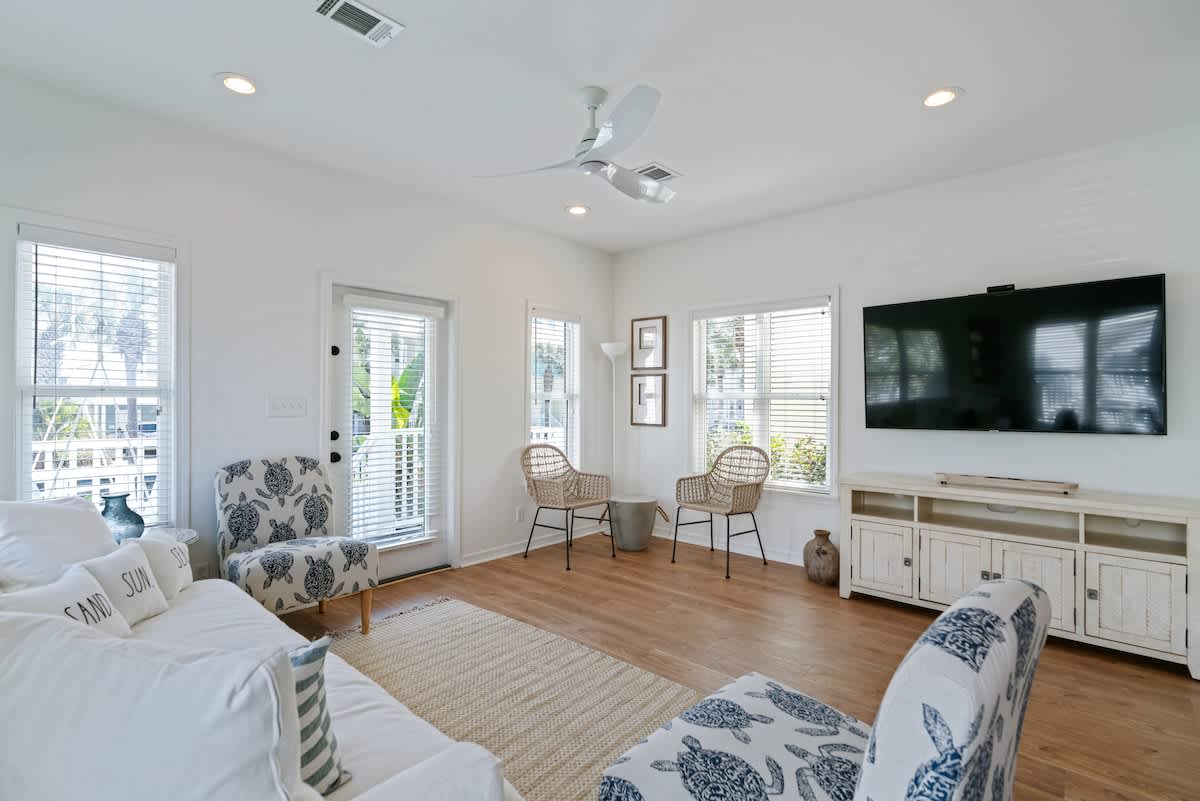 116 Gulfside Way | Photo 3