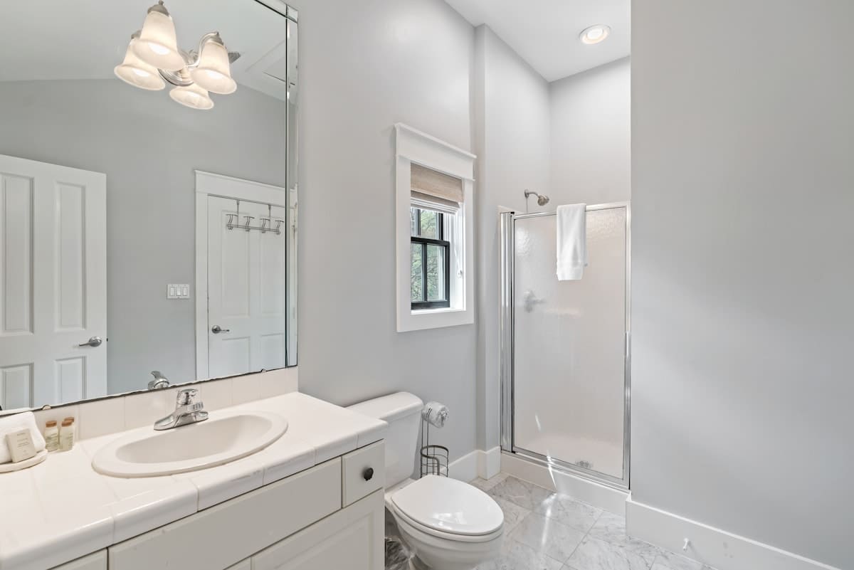 Carriage House Bathroom