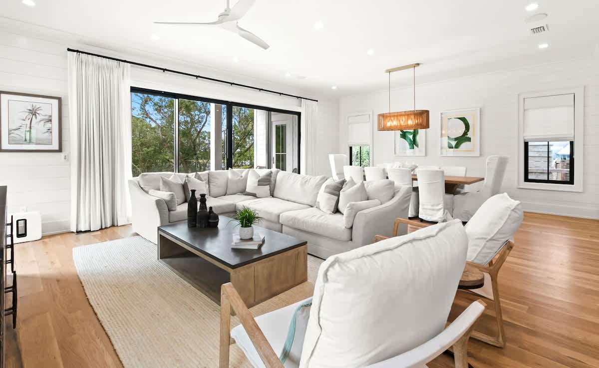 169 Lakeview Drive 3