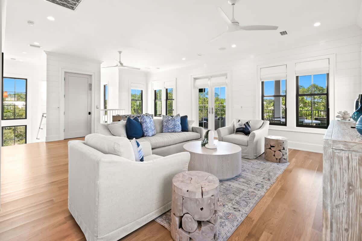 169 Lakeview Drive 43