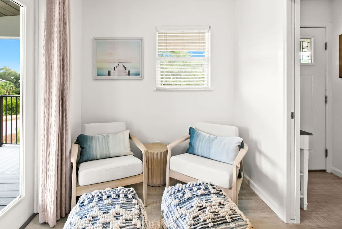 169 Lakeview Drive 70