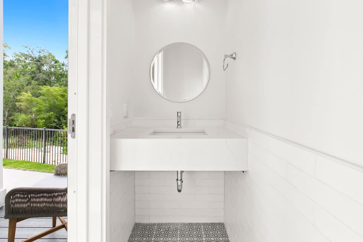 169 Lakeview Drive 80