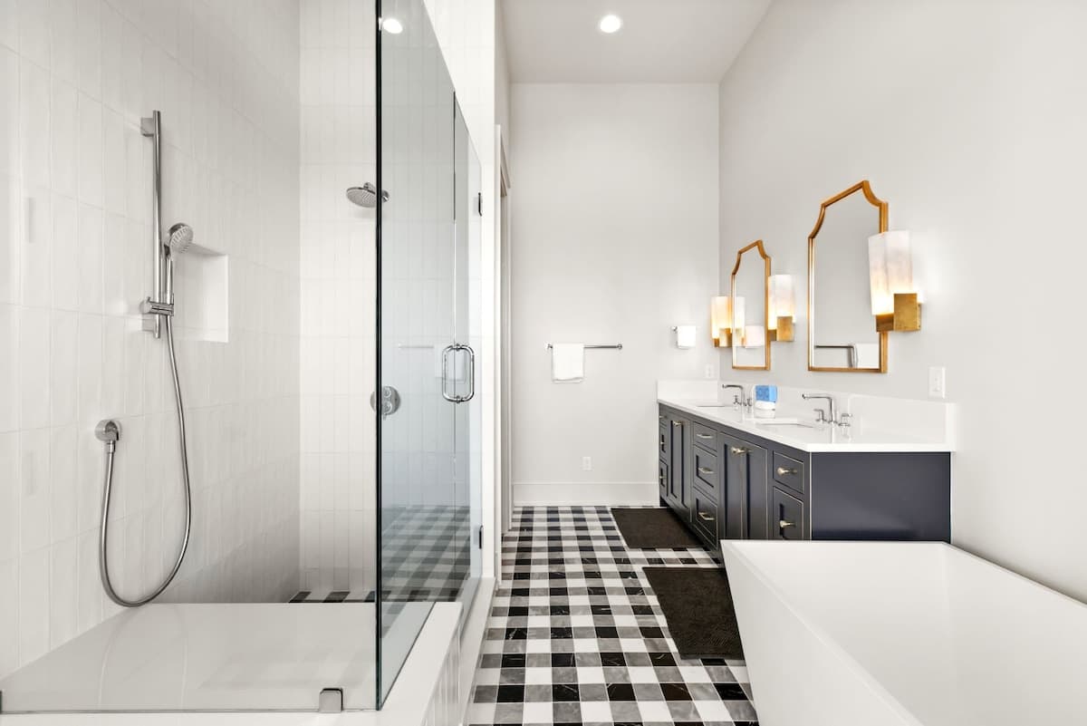 283 Lakeview Drive 49