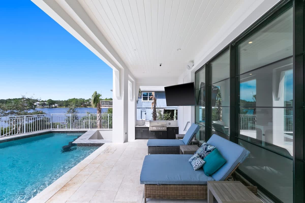 283 Lakeview Drive 11