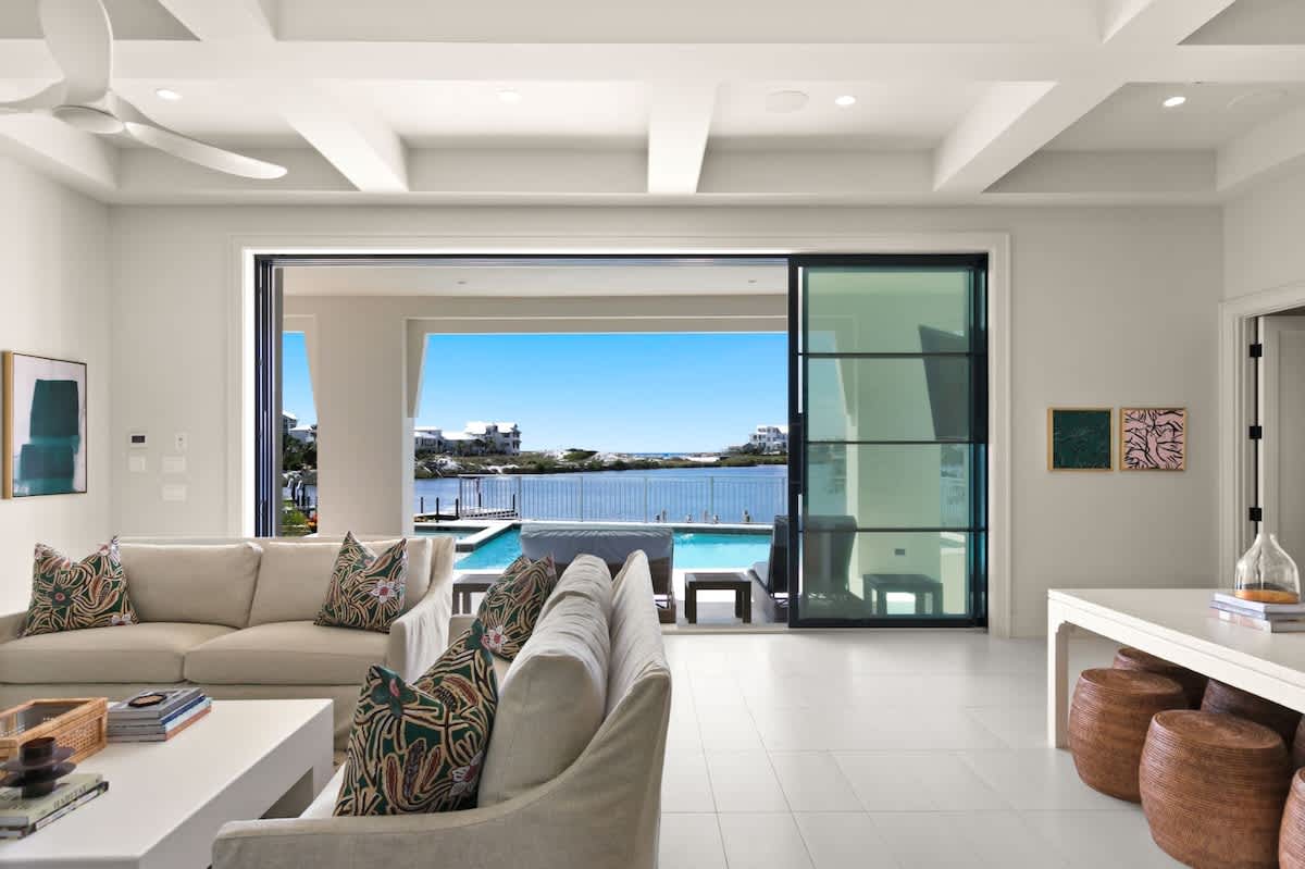 283 Lakeview Drive 4