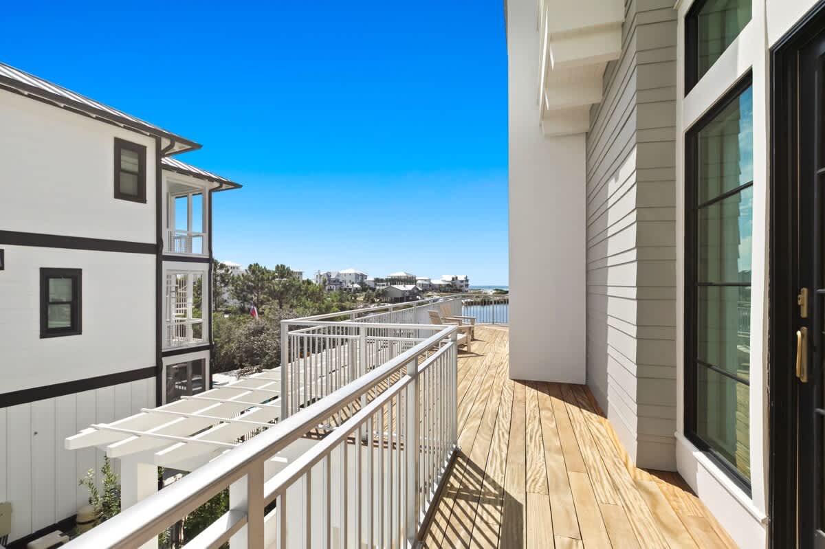 283 Lakeview Drive 67