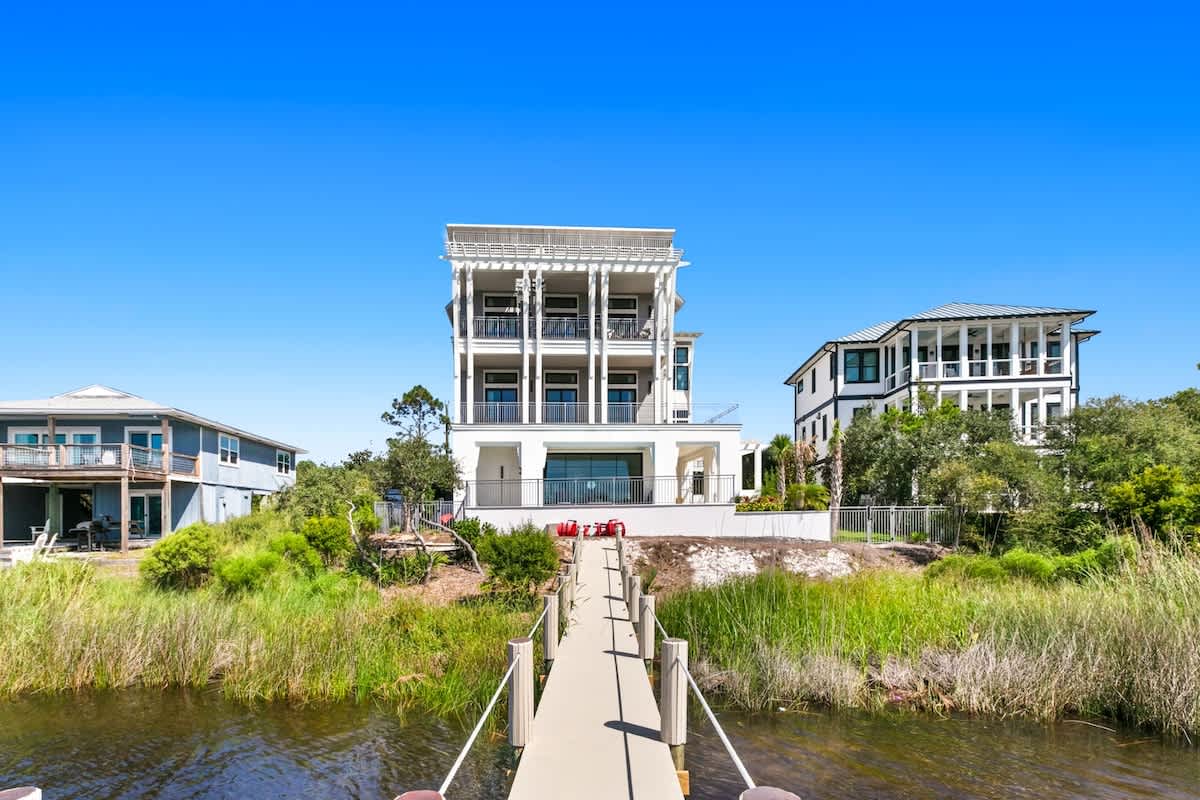 283 Lakeview Drive 18