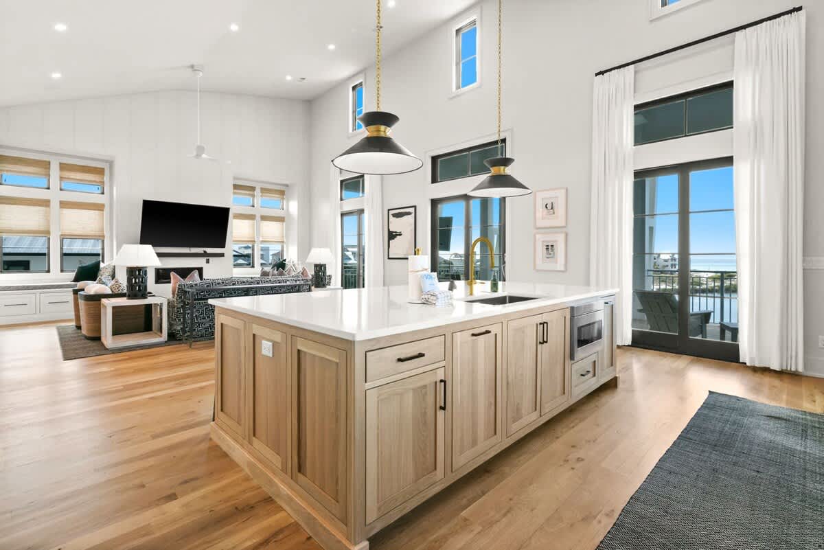 283 Lakeview Drive 80