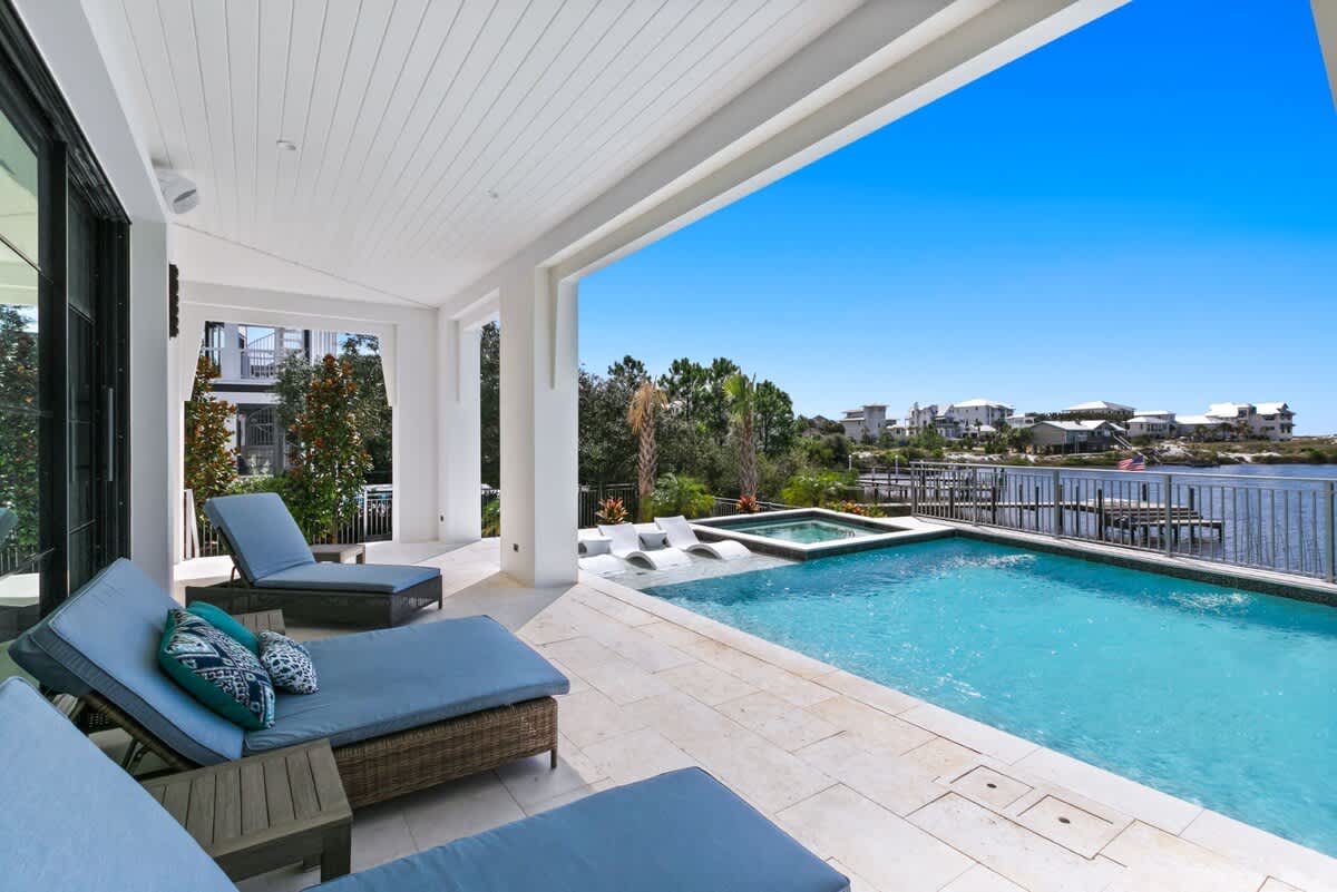 283 Lakeview Drive 8