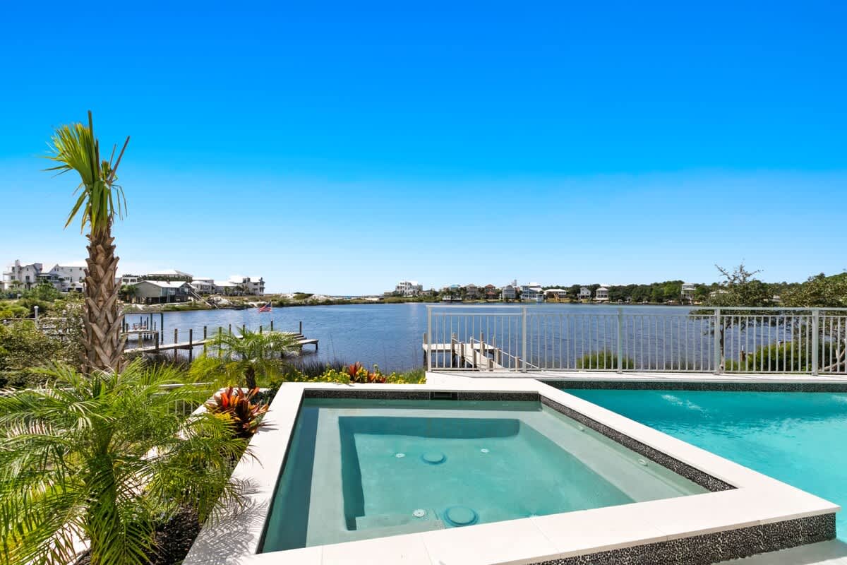 283 Lakeview Drive 14