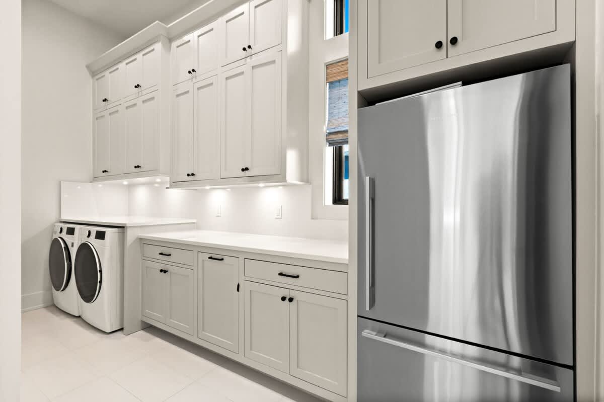 283 Lakeview Drive 38