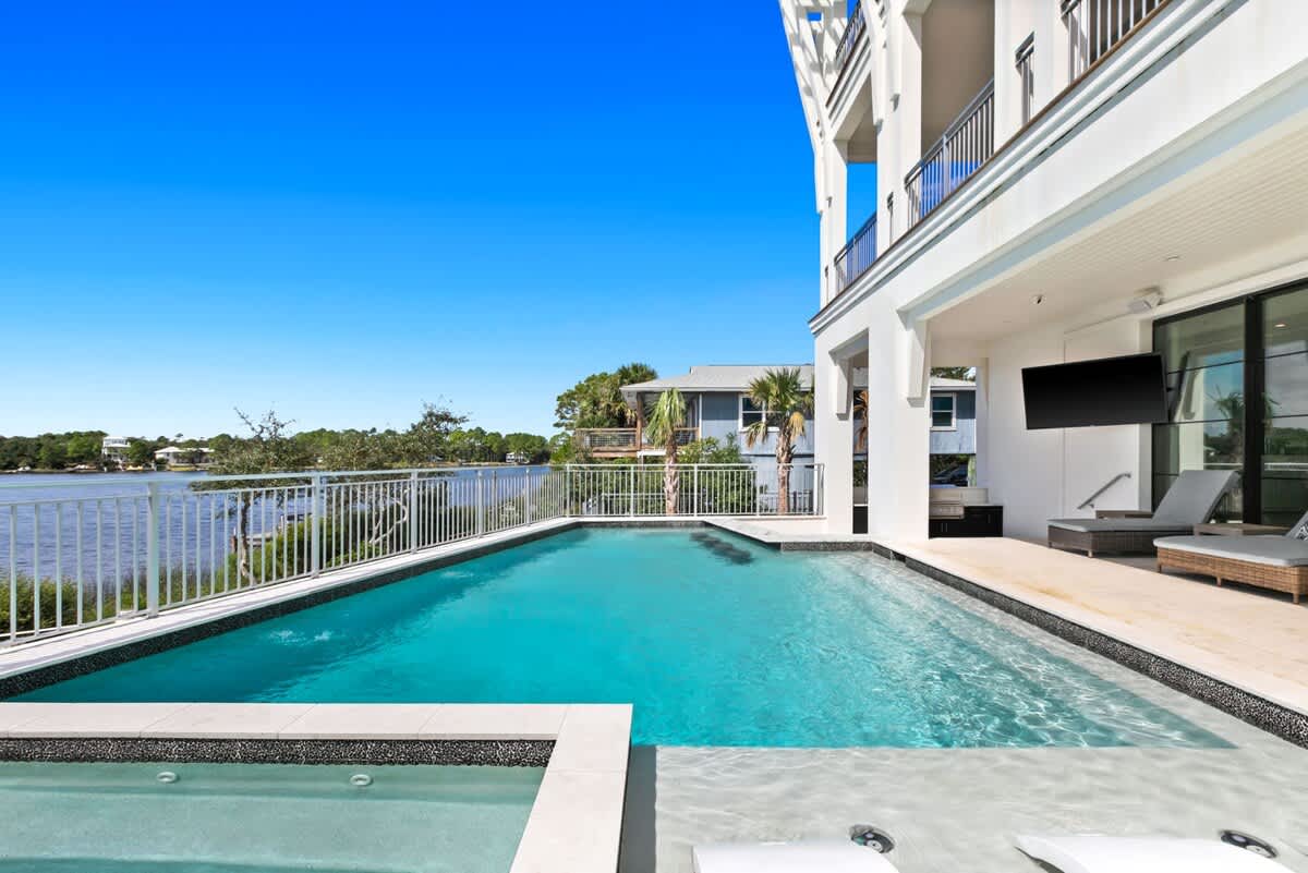 283 Lakeview Drive 13