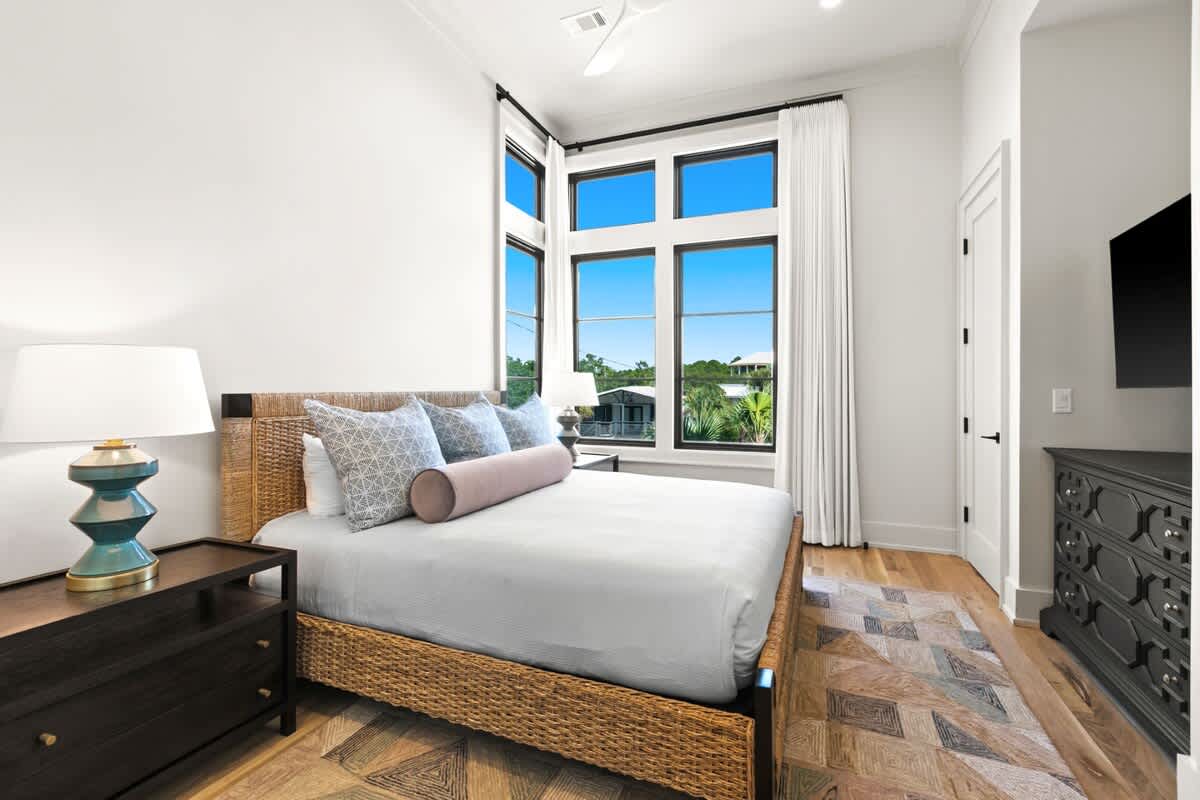 283 Lakeview Drive 58